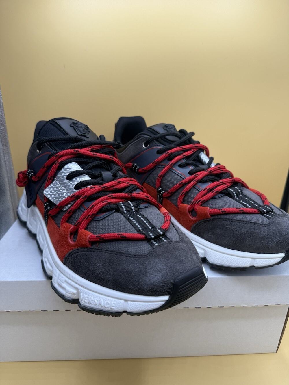 NEW 💎SIZE 11 VERSACE Trigreca V2 Sneaker | Red/White | 44EU